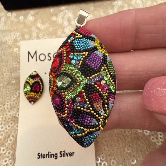 NWT Mosaico Austrian Crystal pendant necklace & earrings 💕💕 new line! 💕💕 - Picture 9 of 12